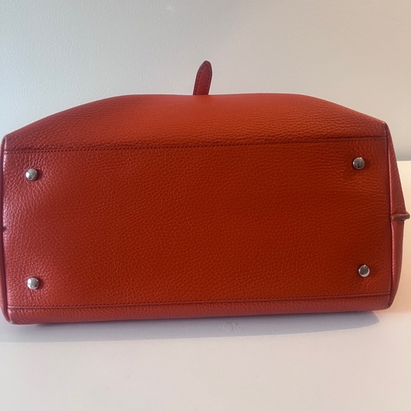 Tod's Vibrant Orange Leather Tote - Picture 4 of 9